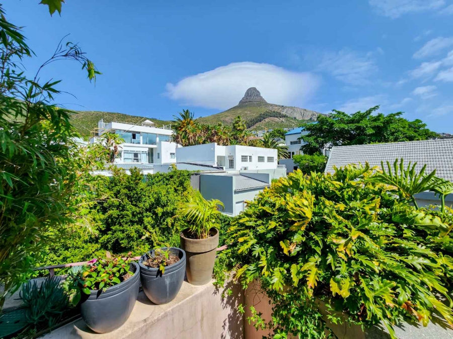1 Bedroom Property for Sale in Fresnaye Western Cape